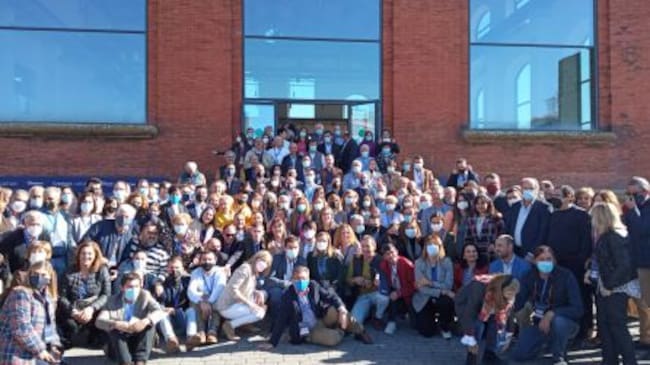 Delegación de asistentes de la provincia de Ciudad Real al Pabellón de Exposiciones de Puertollano