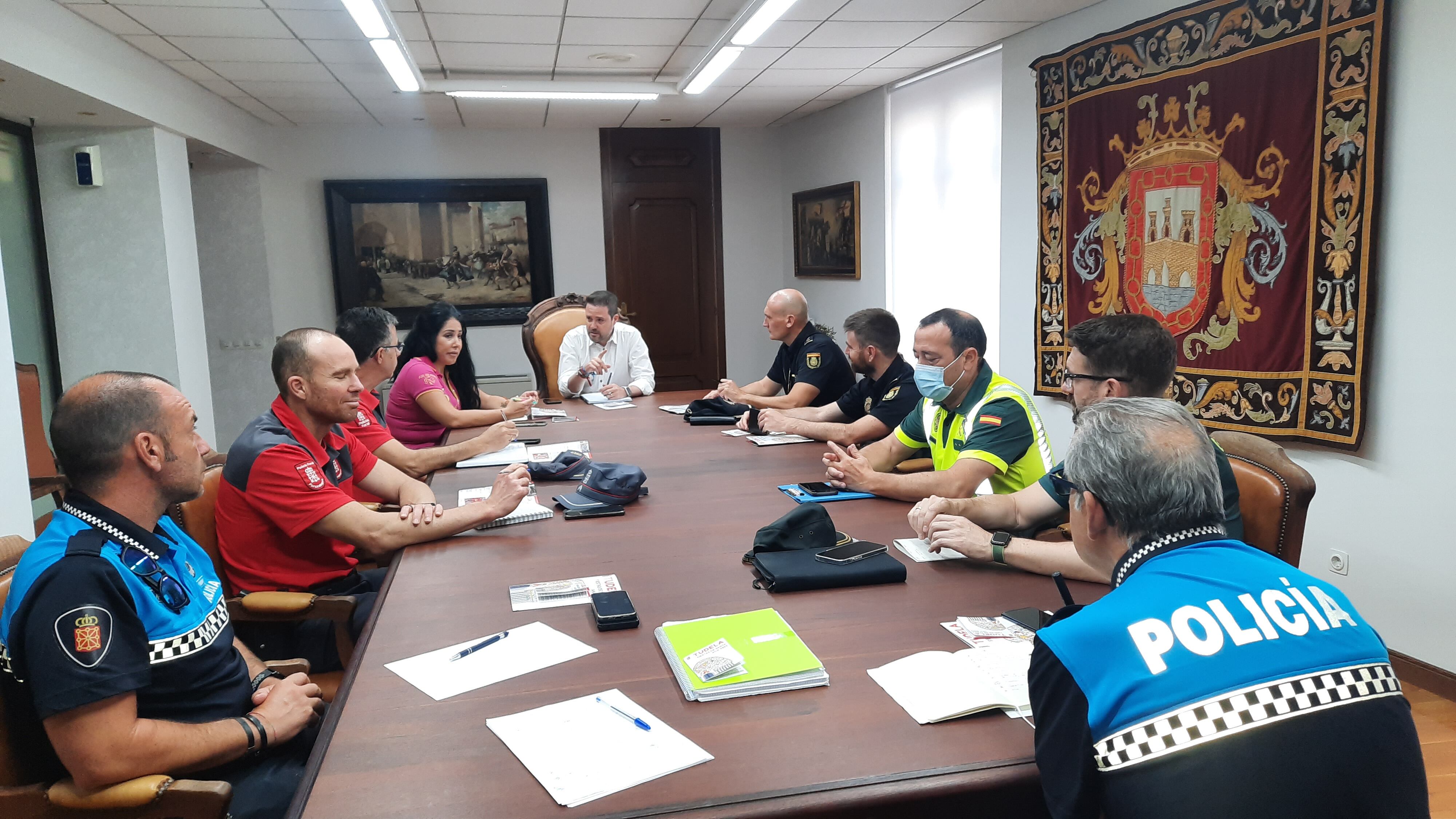 Junta de Seguridad para Fiestas de Tudela 2022, con representantes del Ayuntamiento y de cuerpos policiales