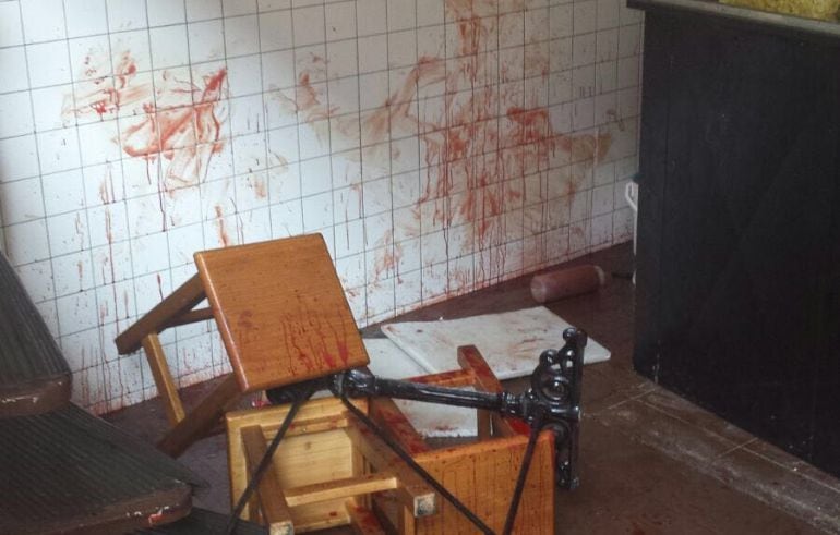 Estat del local després de la baralla amb ganivets