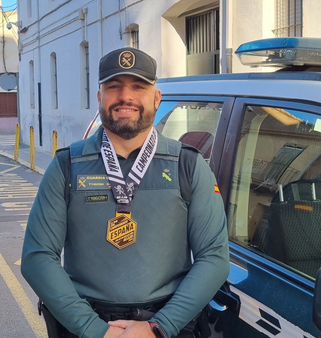 El Guardia Civil destinado en Almazora consigue el Oro en el Campeonato Nacional de Jiu Jitsu Brasileño