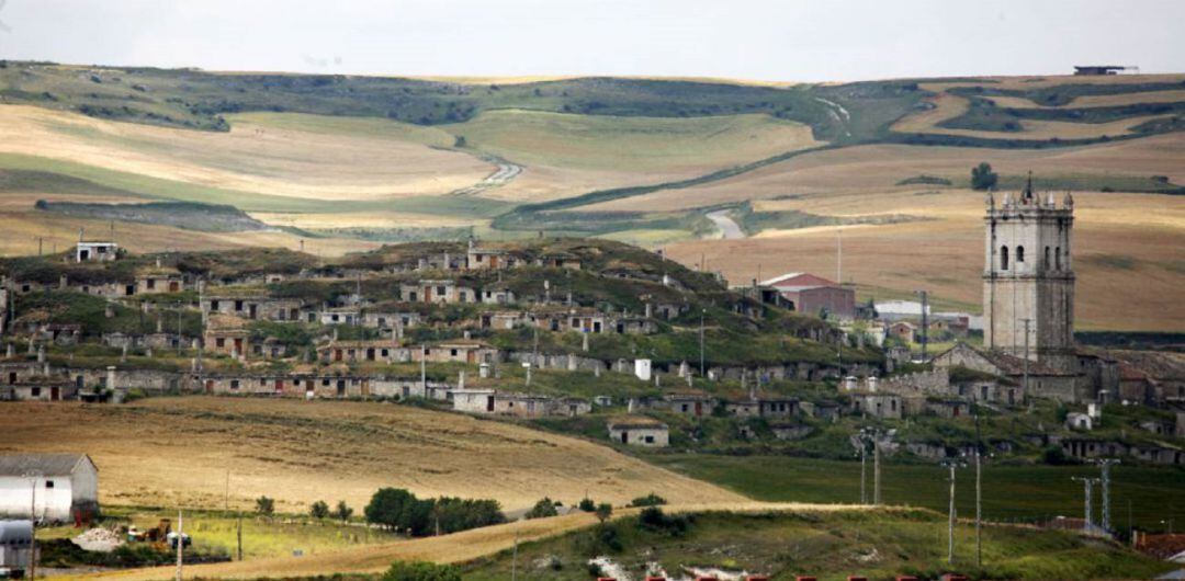 Barrio de las Bodegas de Baltanás (Palencia)