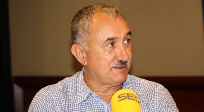 El secretari general de la UGT de Catalunya, Josep Maria Álvarez, als estudis de Ràdio Barcelona