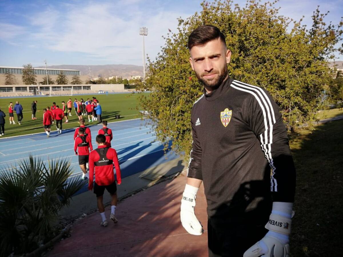 El portero Sivera: el segundo fichaje