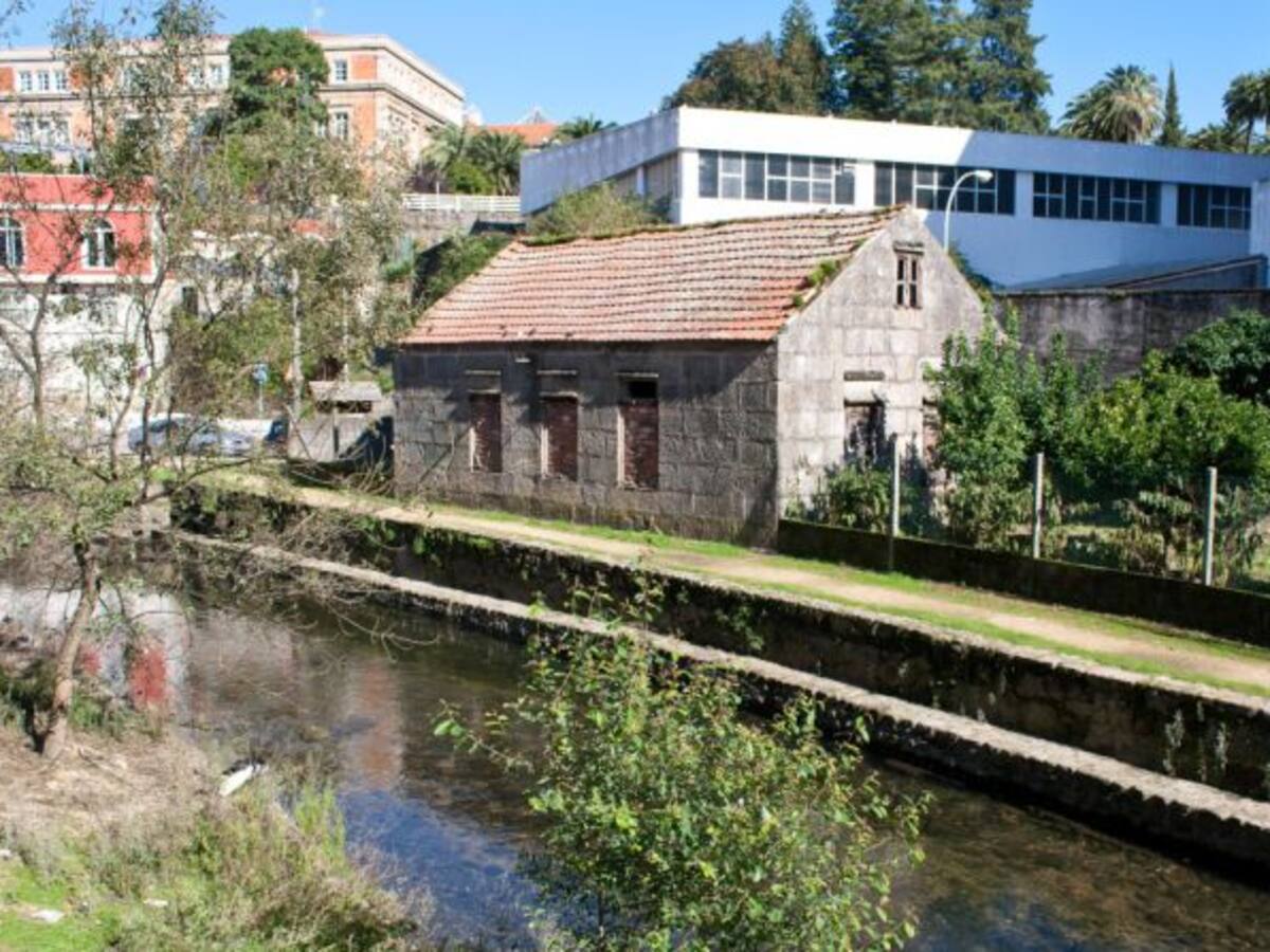 Concello y Diputación acometerán el saneamiento del río Gafos