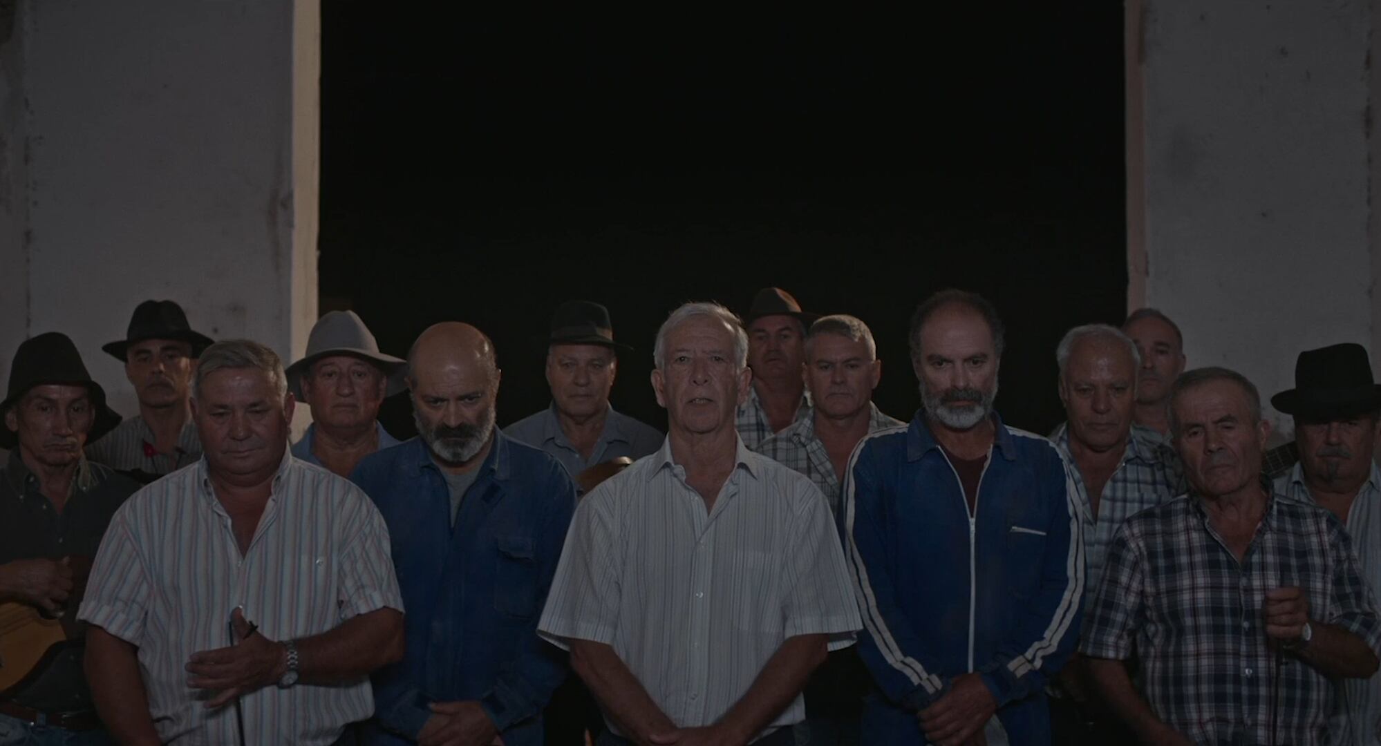 Fotograma de &#039;Rendir los machos&#039; / BEGIN AGAIN