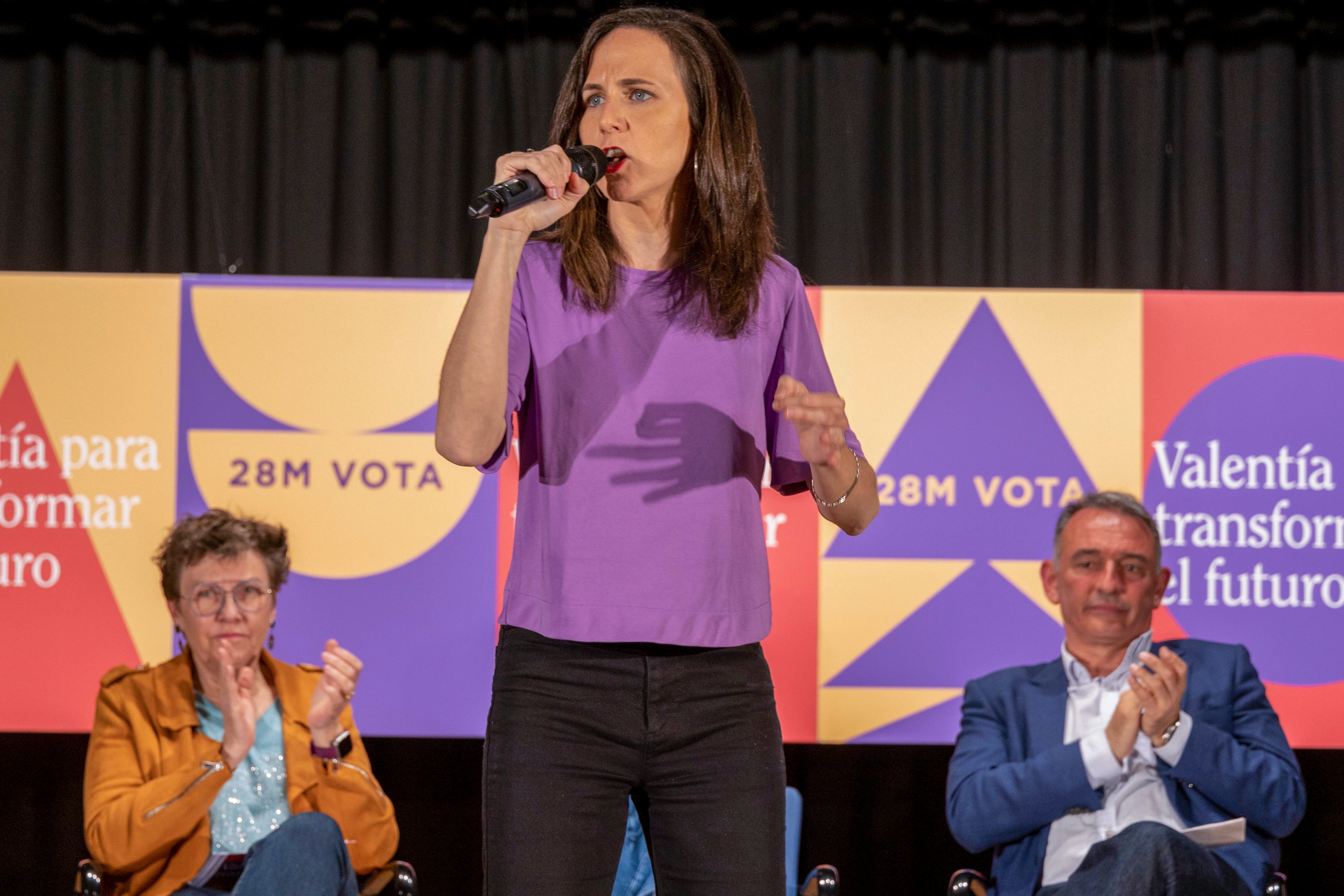 Iobe Belarra en un acto electoral de Unidas Podemos