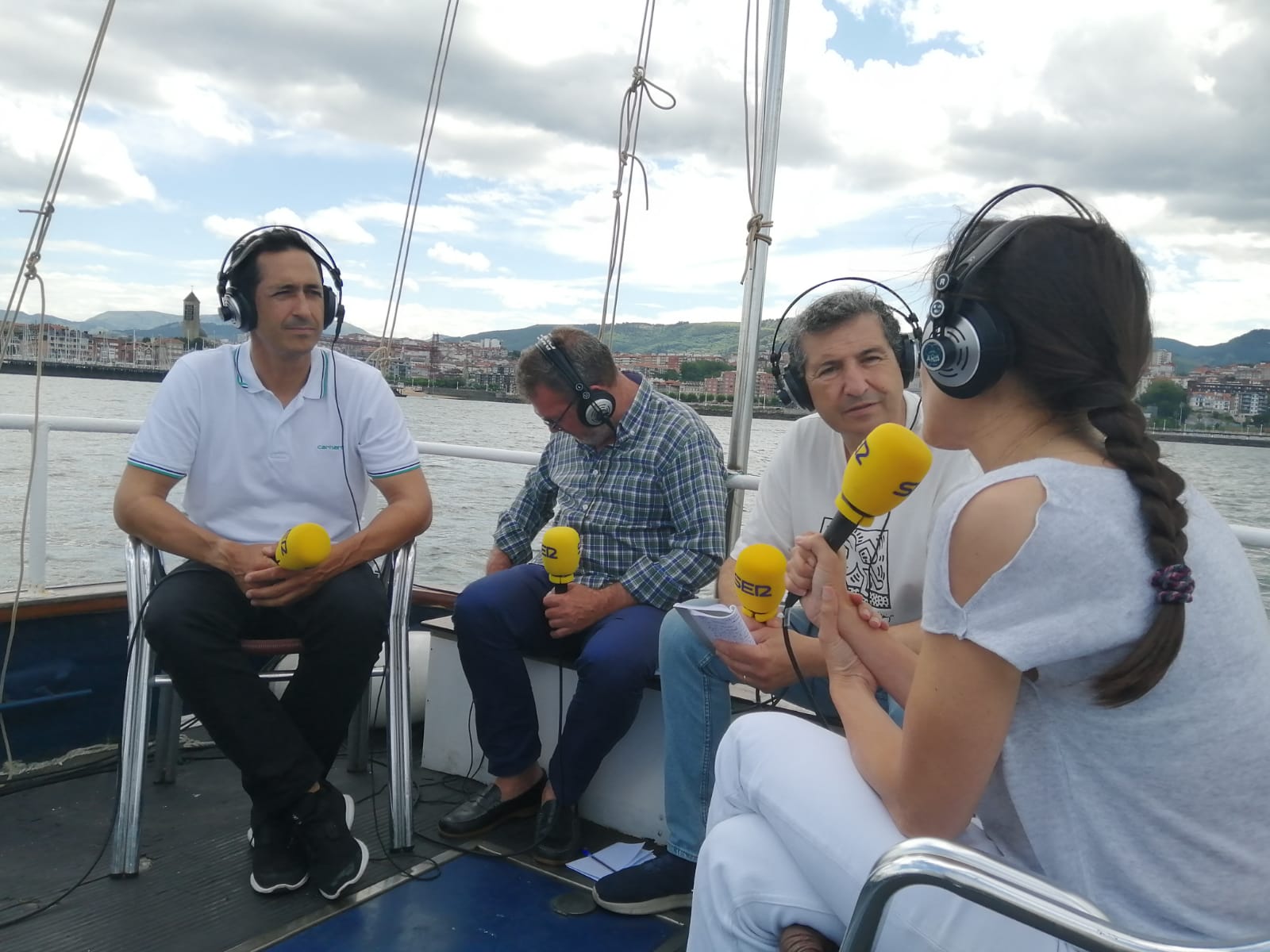 Programa especial de Ser Deportivos en el barco Eguzki Berria del RCMA