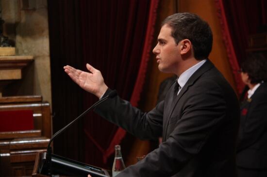 Albert Rivera a la tribuna del Parlament de Catalunya