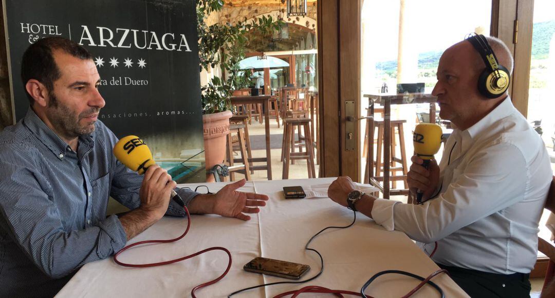 David Espinar y José Ignacio Tornadijo en Bodegas Arzuaga