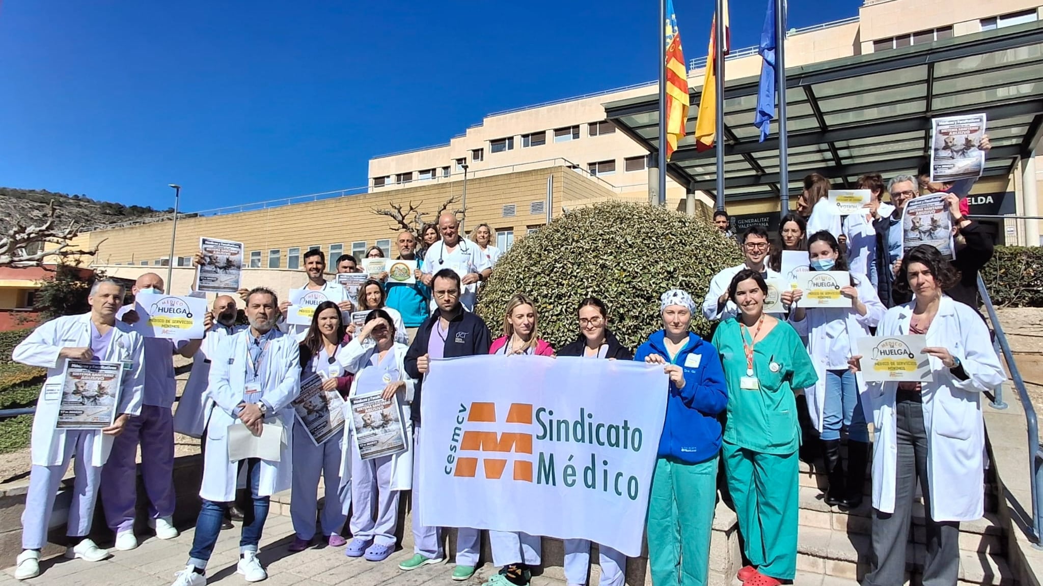 Los médicos del Hospital de Elda comienzan una nueva semana de huelga