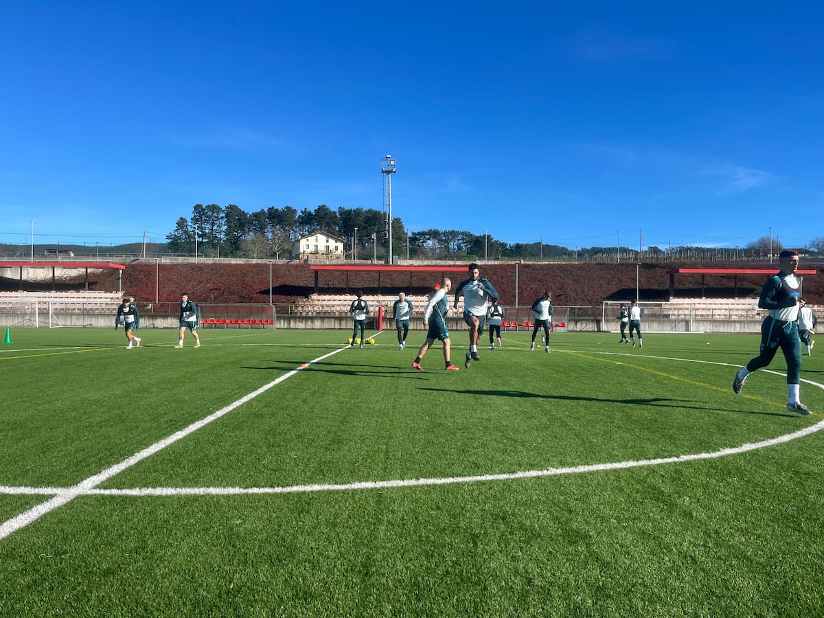 El Málaga trabajó en Lezama tras el mal rato de Miranda