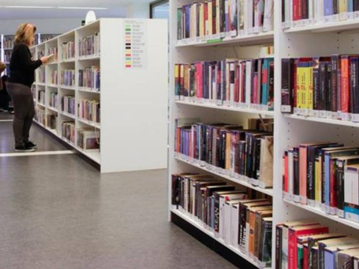 El BNG reclama la gestión directa de las bibliotecas