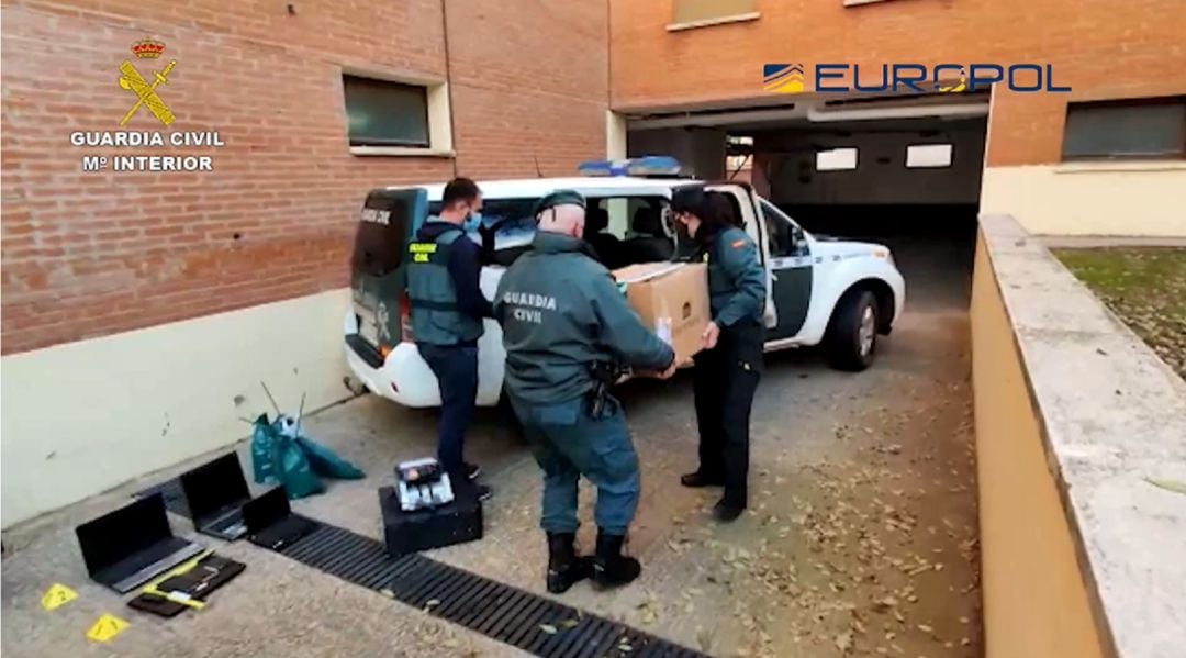 La operación se ha saldado con 14 investigados en Ciudad Real, Madrid y Málaga