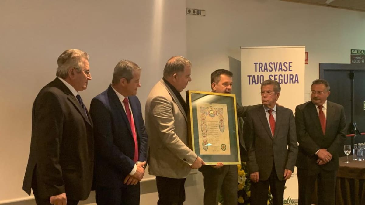 Los regantes cierran en Lorca los actos del 40 aniversario del Trasvase Tajo-Segura