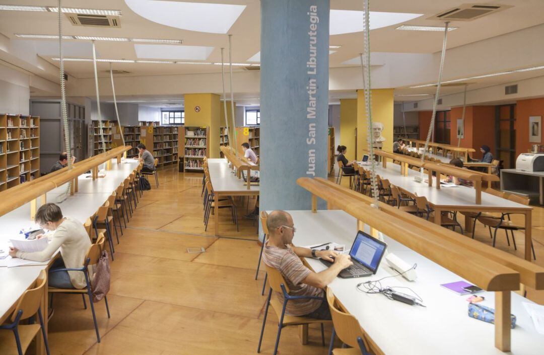 Biblioteca municipal Juan San Martín de Eibar