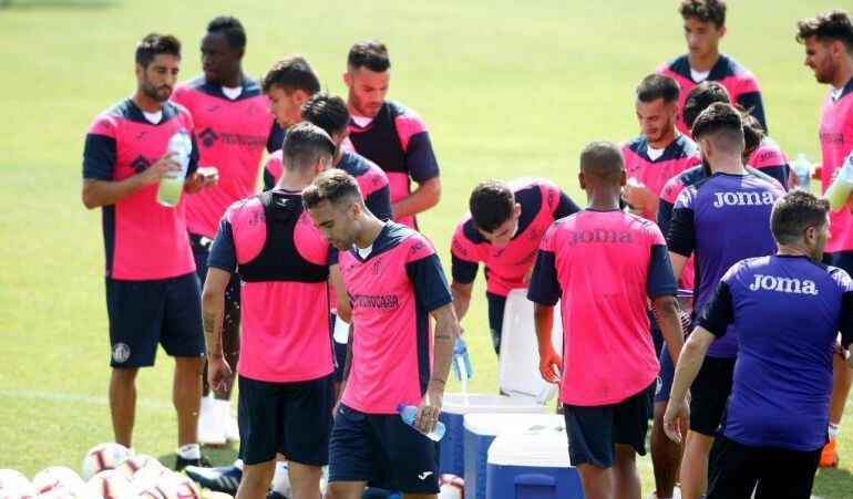 Los jugadores de José Bordalás concluyen este viernes la primera parte de la pretemporada en Oliva (Valencia)