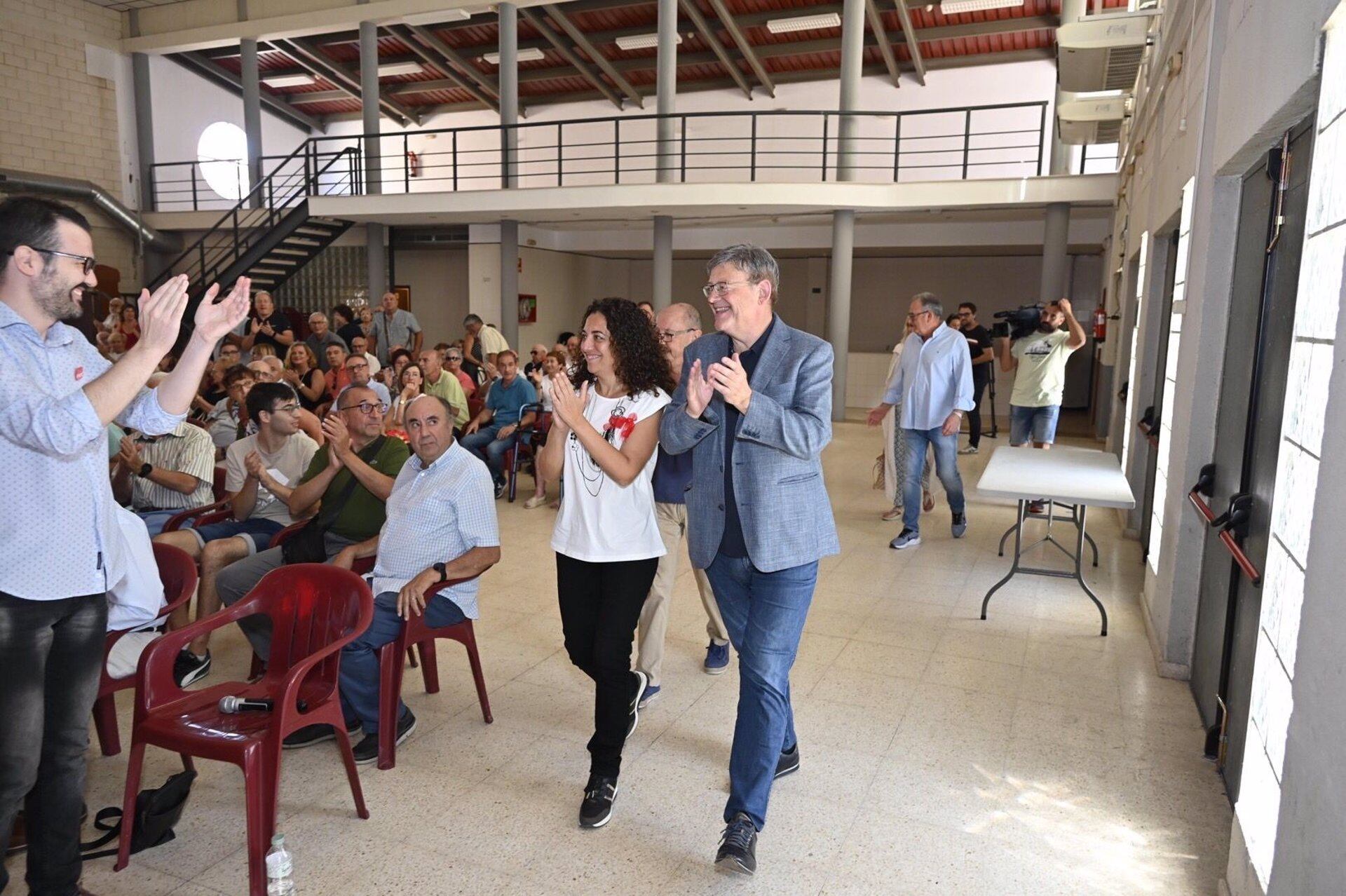 El secretario general del PSPV-PSOE, Ximo Puig, participa en un acto de homenaje a la militancia de la comarca Ports-Maestrat