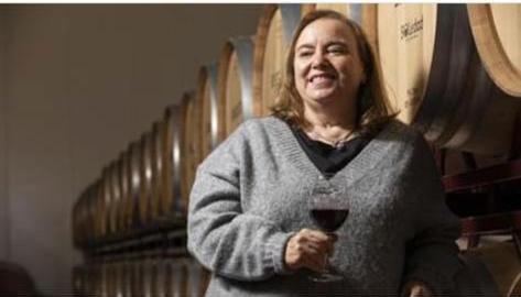 Milagros Romero, decana del Colegio de Enología de Castilla La Mancha en Entre Vinos