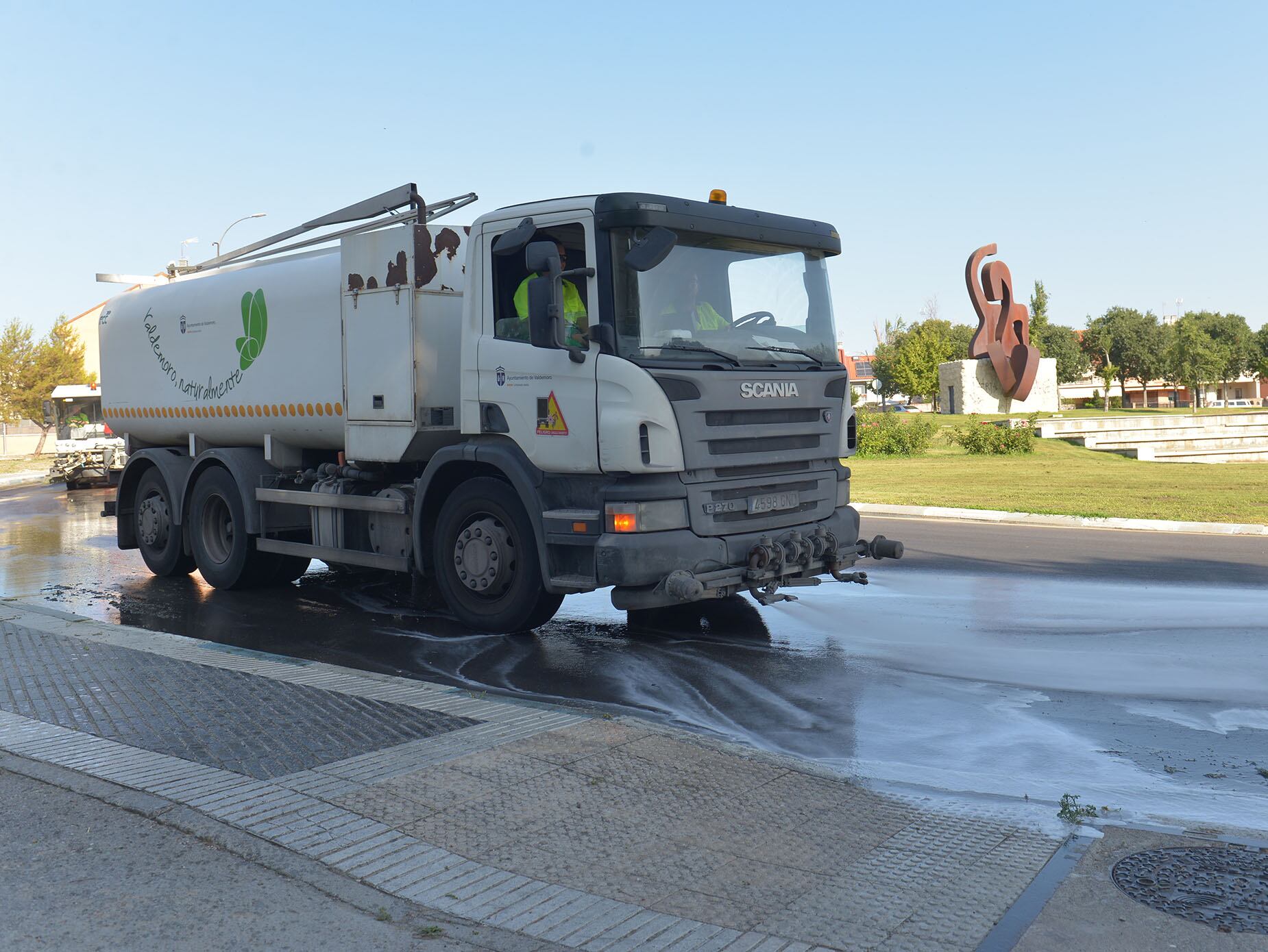 Los trabajos se desarrollan esta semana en el barrio de Las Comunidades de Valdemoro