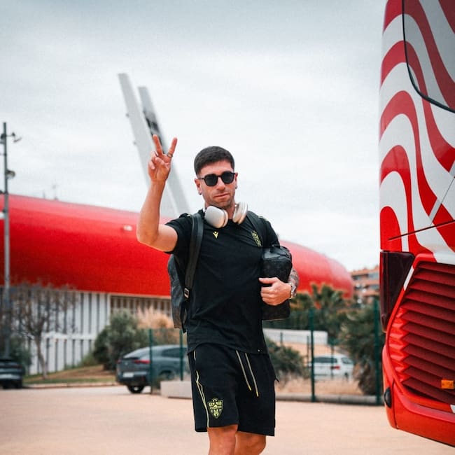 Un futbolista de Primera que está en Segunda División, pero tiene ADN de estrella por su enorme calidad.