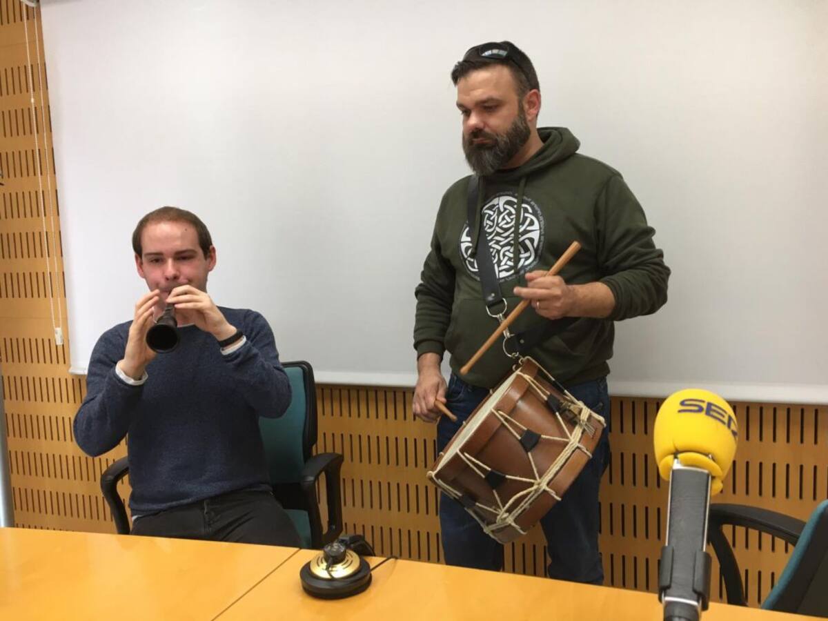 Mosaic: la Primera Mostra de Música Tradicional