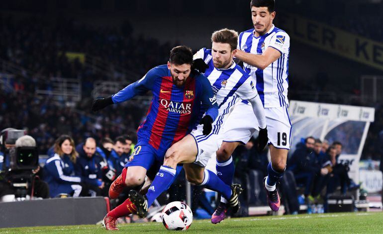 Leo Messi, en una acción del encuentro de Copa entre la Real y el Barcelona.