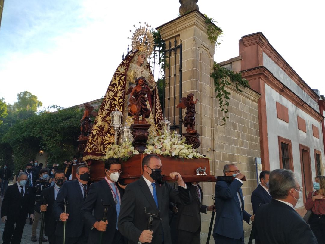 María Santísima de la Candelaria saliendo de los Jardínes de La Atalaya