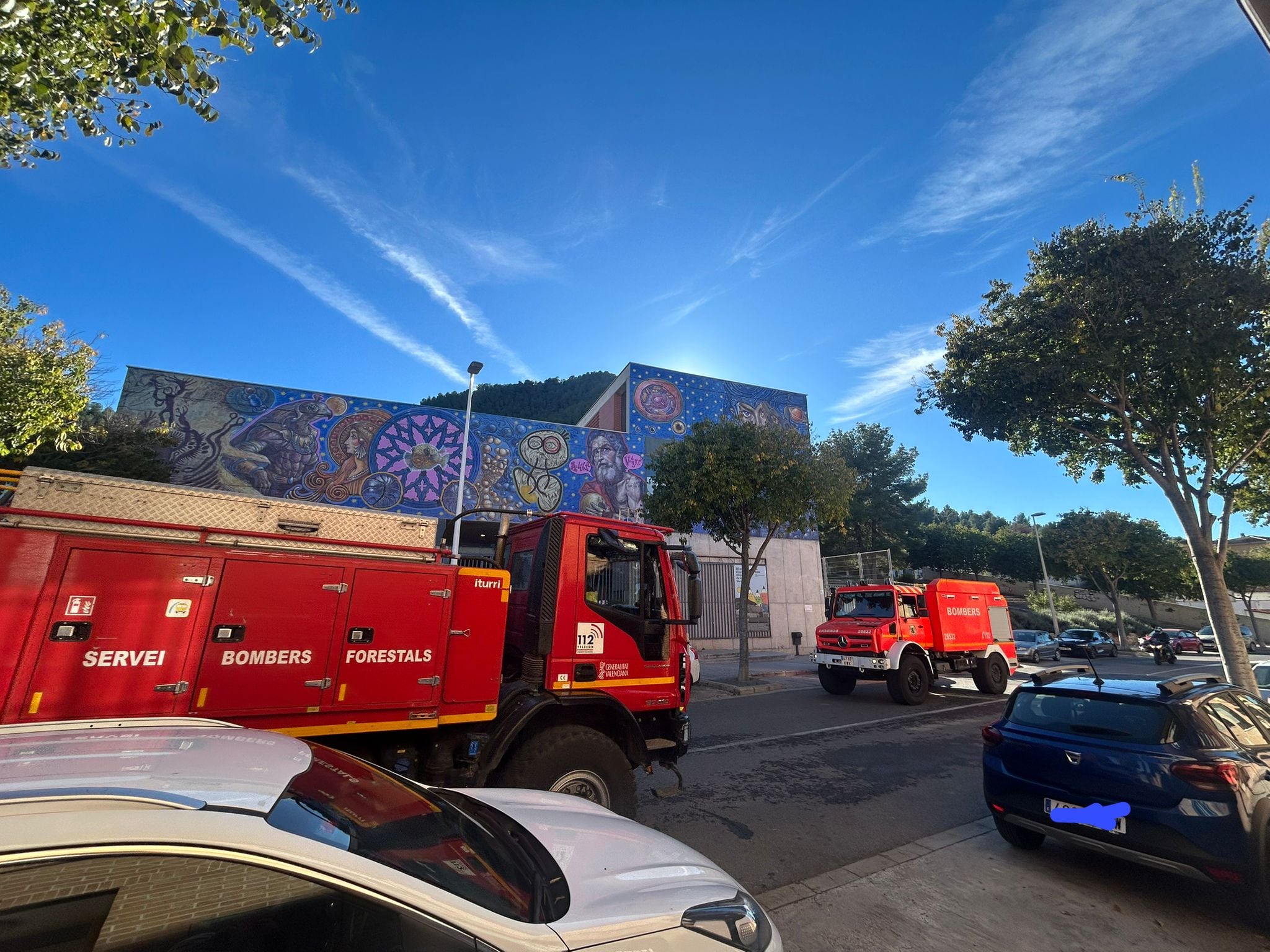 Bomberos cerca de La Bola. Fuente: Radio Xàtiva Cadena SER