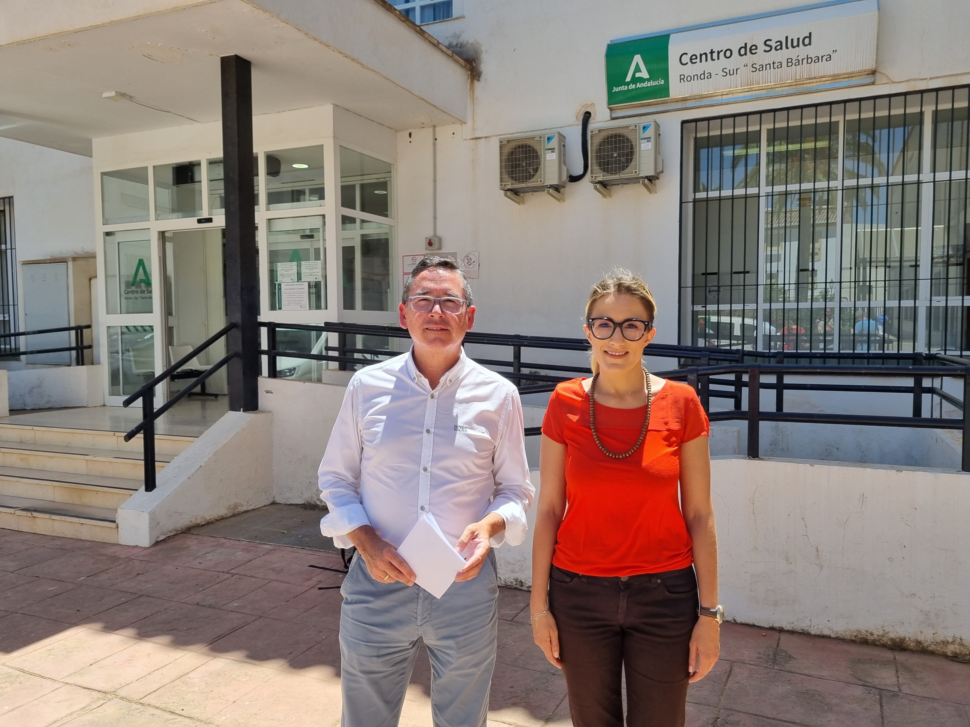 Daniel Castilla e Isabel Conde, candidatos del PP por Málaga para las elecciones del 19J