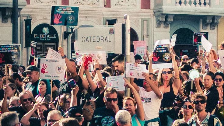 "Esto no va de ideologías ni de partidos": los autónomos canarios se echan a la calle para reclamar condiciones dignas