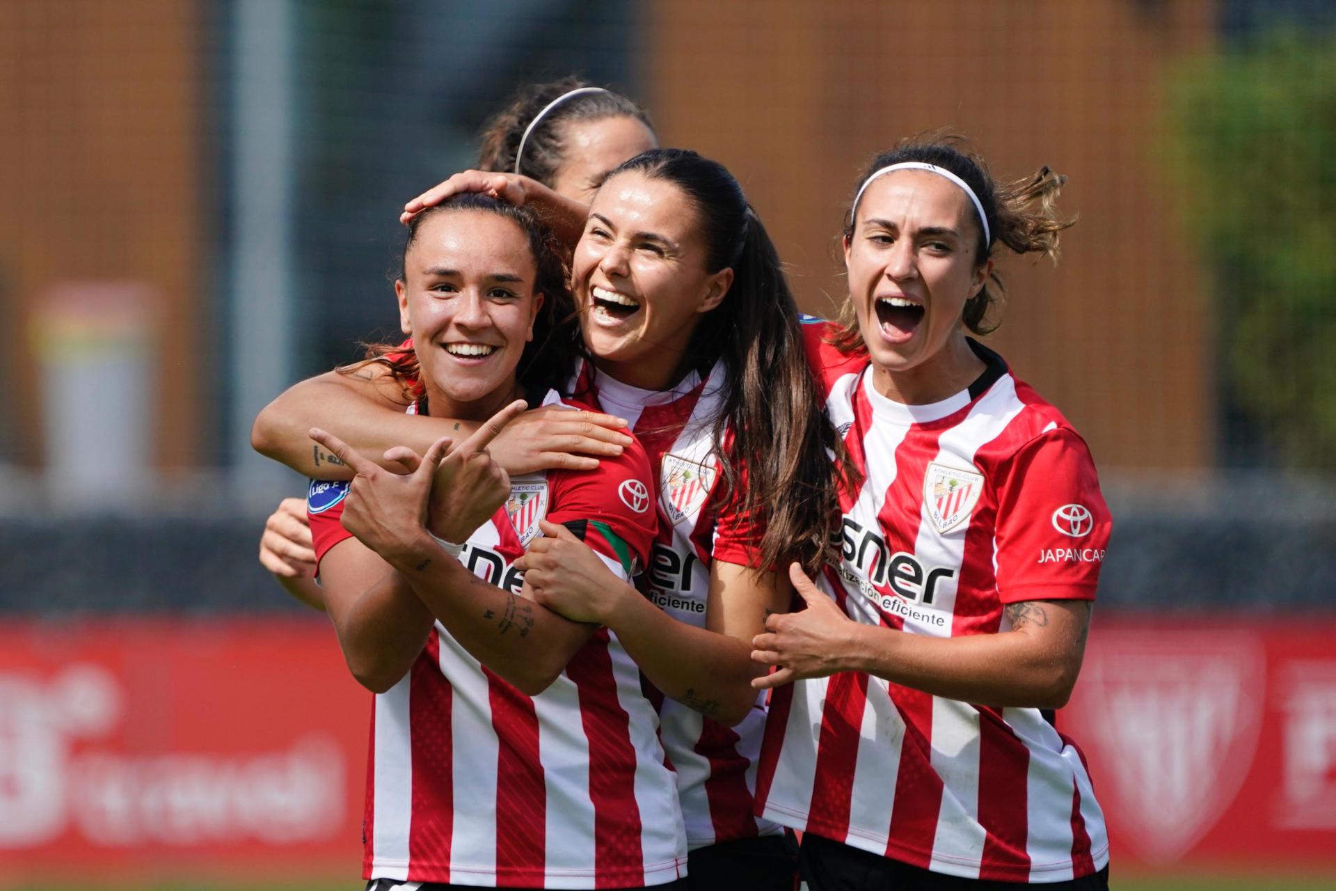 Nerea Nevado celebra el gol de la victoria del Athletic Club ante el Granada