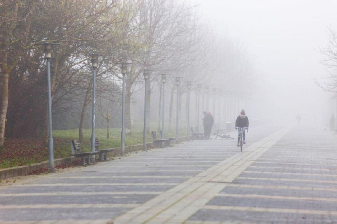 El aviso se activará desde la medianoche de este sábado hasta las diez de la mañana del domingo. Durante ese periodo de tiempo también podrían producirse nieblas puntuales en el interior.