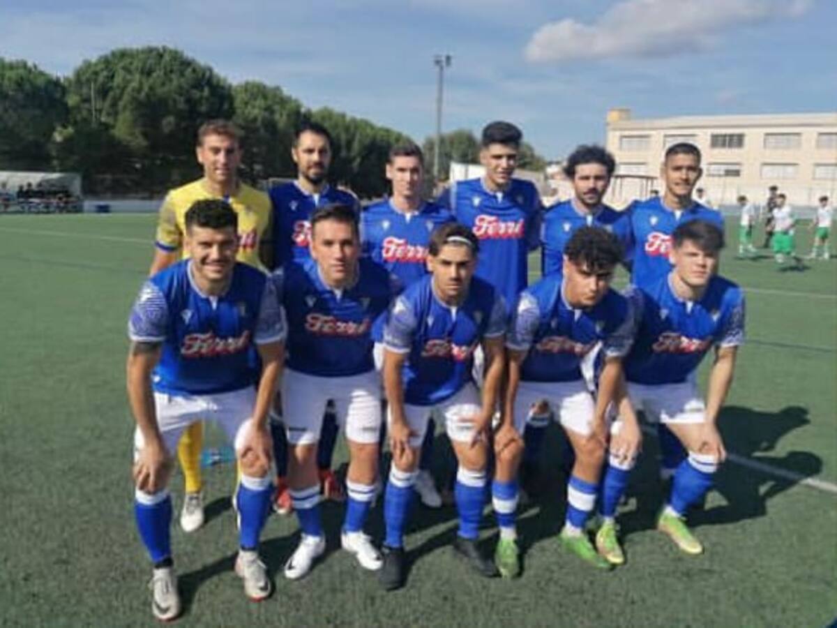 El Villena CF vence al Peña Madridista de Ibi en los penaltis y continúa en la Copa Nostra