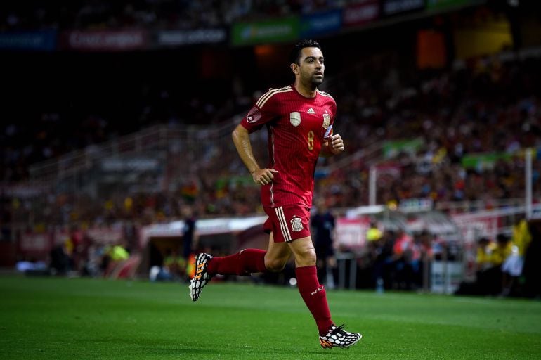 Xavi durante un amistoso España - Bolivia.