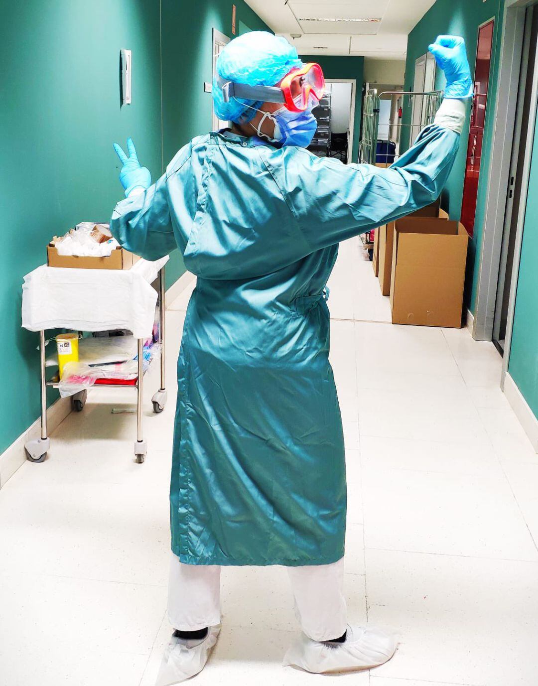 El personal de la planta Covid-19 celebra el cero pacientes ingresados