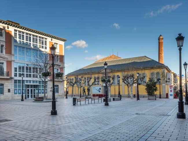Plaza Escuelas Trevijano