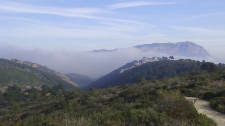 Imagen de las montañas de la Marina Alta