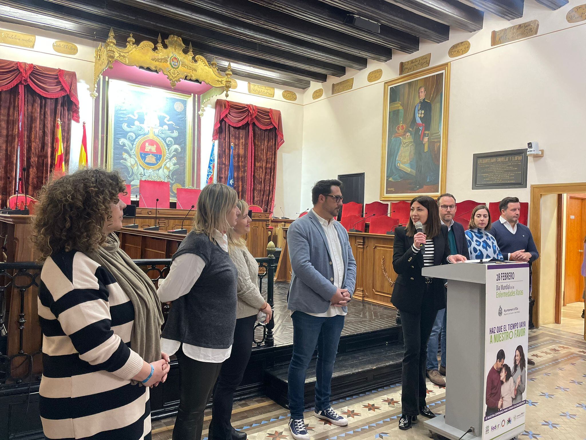 Conmemoración Día Internacional Enfermedades Raras en Ayuntamiento de Elche