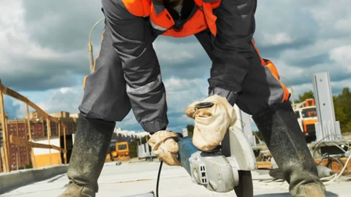 Alfonsi Alvarez de UGT y Jose Manuel Muñoz de CCOO creen que la reducción de jornada laboral es necesaria y de justicia social