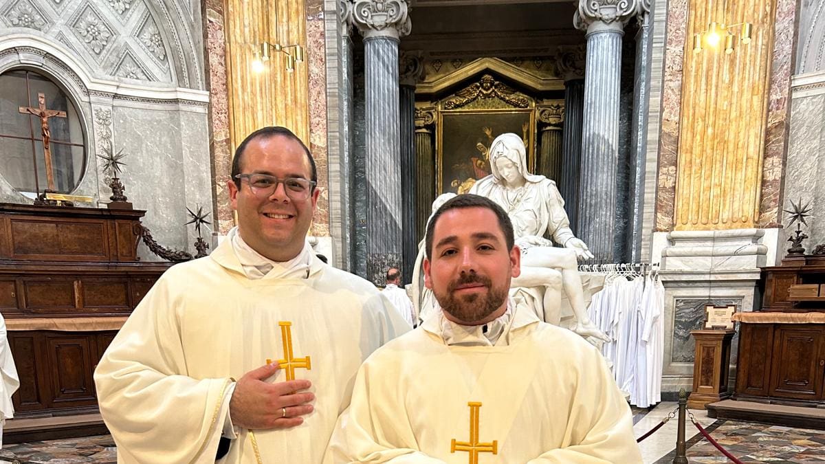 Antonio Sánchez y Andrés Caballero, sacerdotes murcianos en Hoy por Hoy
