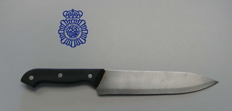 Cuchillo incautado por la Policía