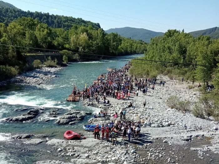 Descenso de nabatas en el Cinca