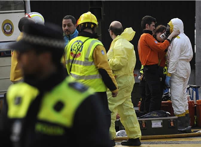 Se ha producido un despliegue de seguridad espectacular en torno a la Embajada de Estados Unidos en Madrid. Todo se ha debido a una falsa amenaza terrorista.