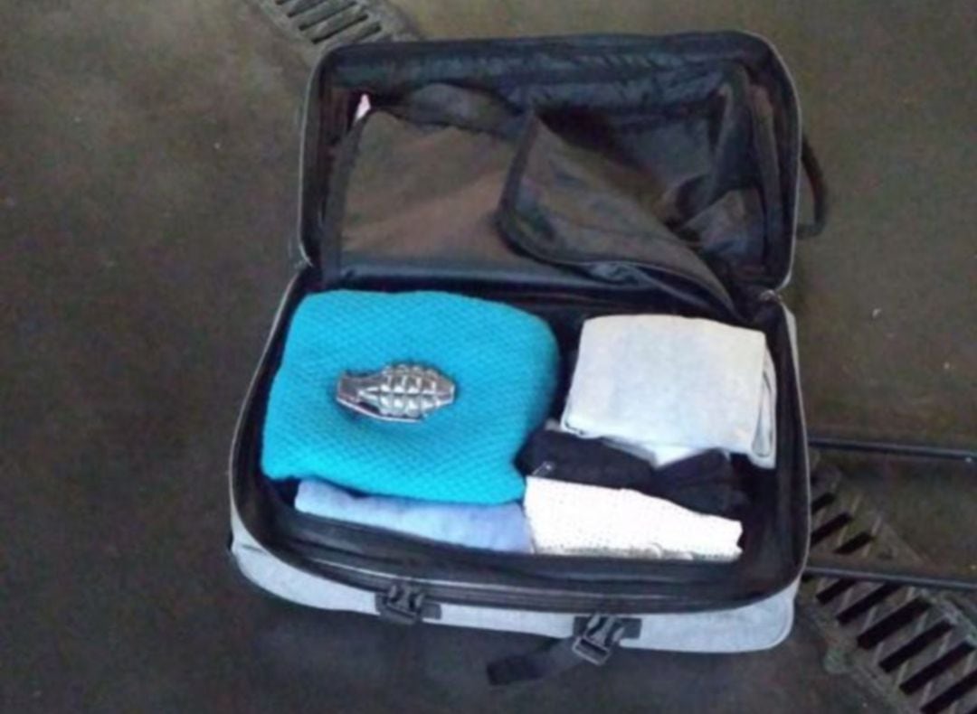 Sivella amb forma de granada que ha provocat la falsa alarma a Sants i Atocha