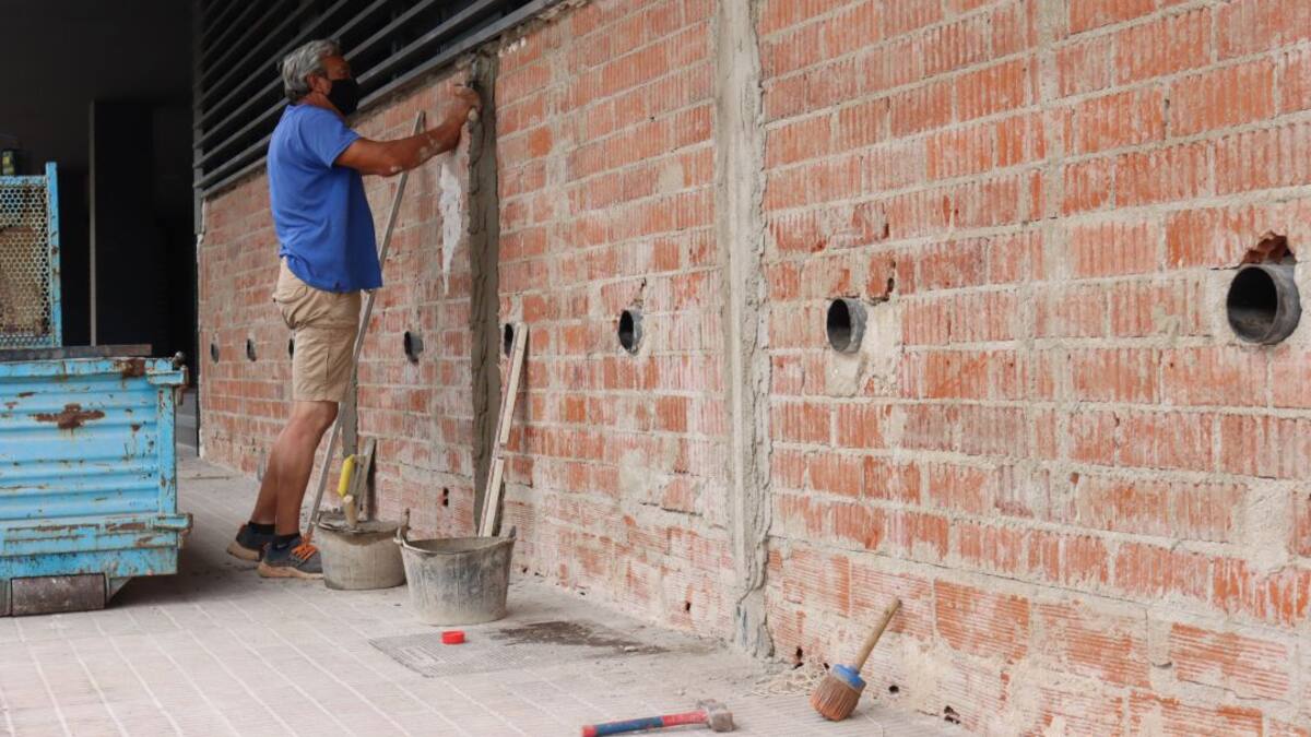 El Ayuntamiento insta a Conselleria a pagar los 601.000 euros que ya ha adelantado del Pla Edificant