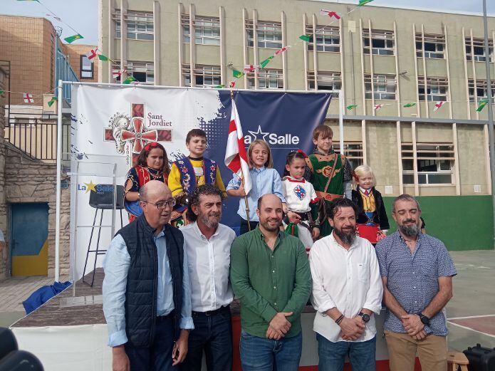 Los cargos festeros de 2022 han estado en el acto