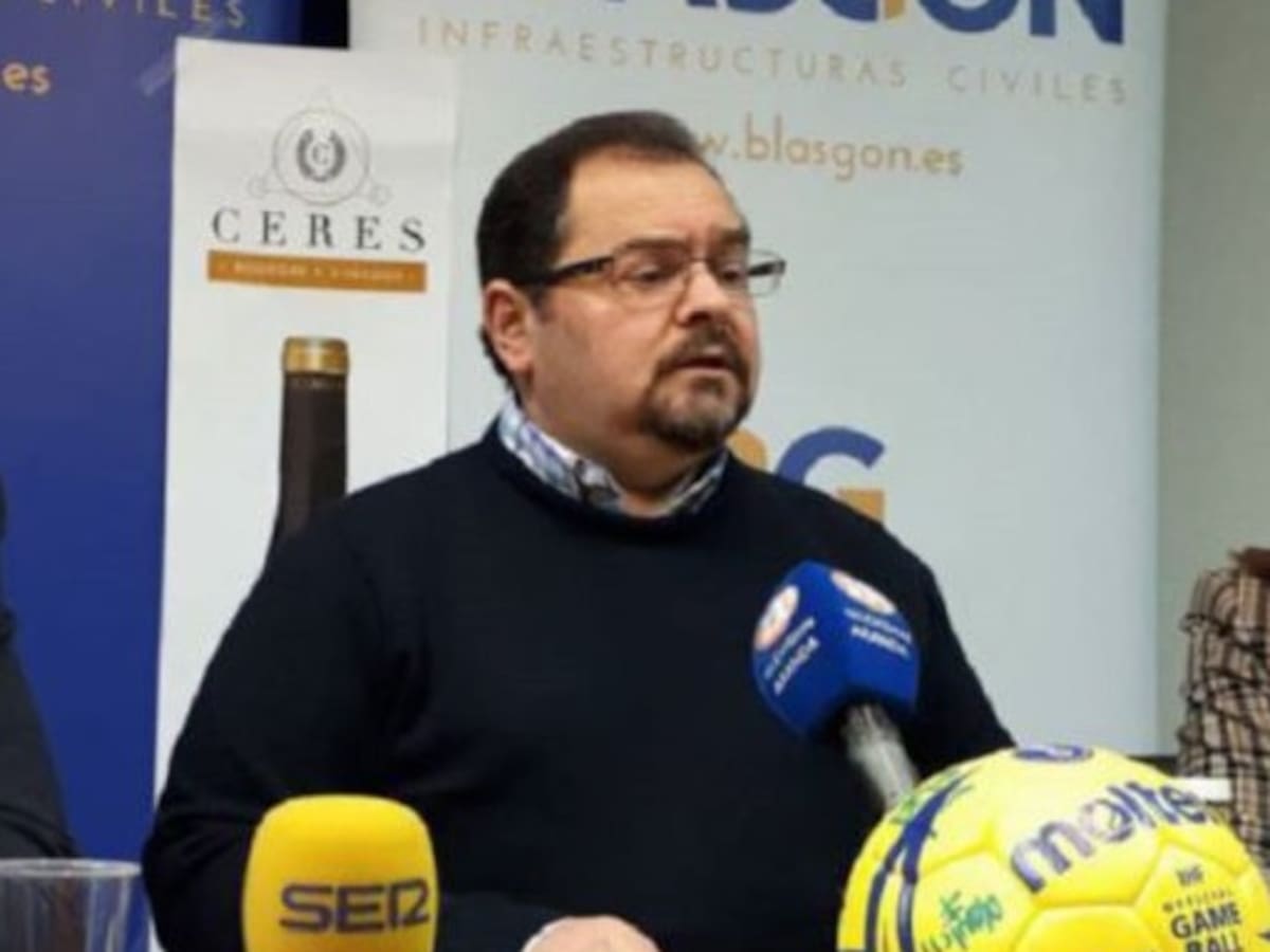 Eusebio Martín dimite como presidente del Villa de Aranda