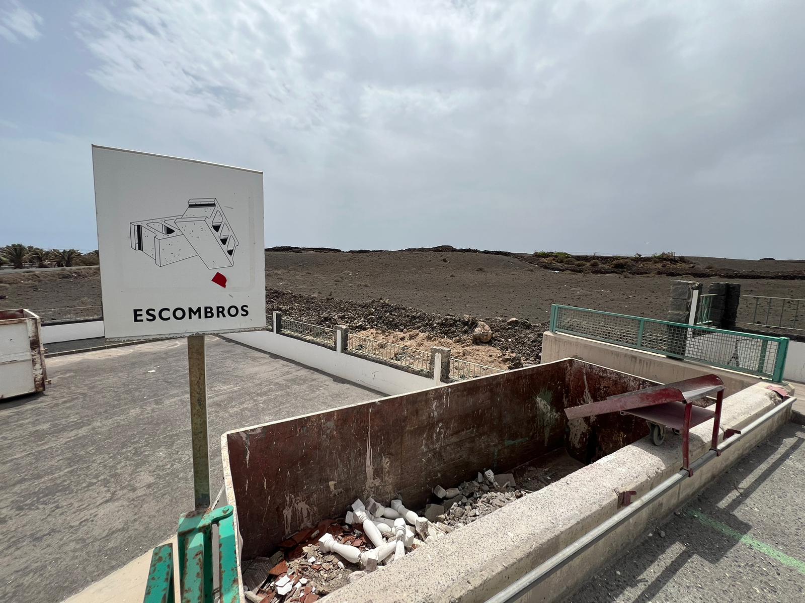 Uno de los Puntos Limpios de Lanzarote.