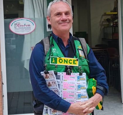 Santiago Martínez Ojuel es el vendedor de la ONCE que ha repartido 6 millones de euros en Castellón.