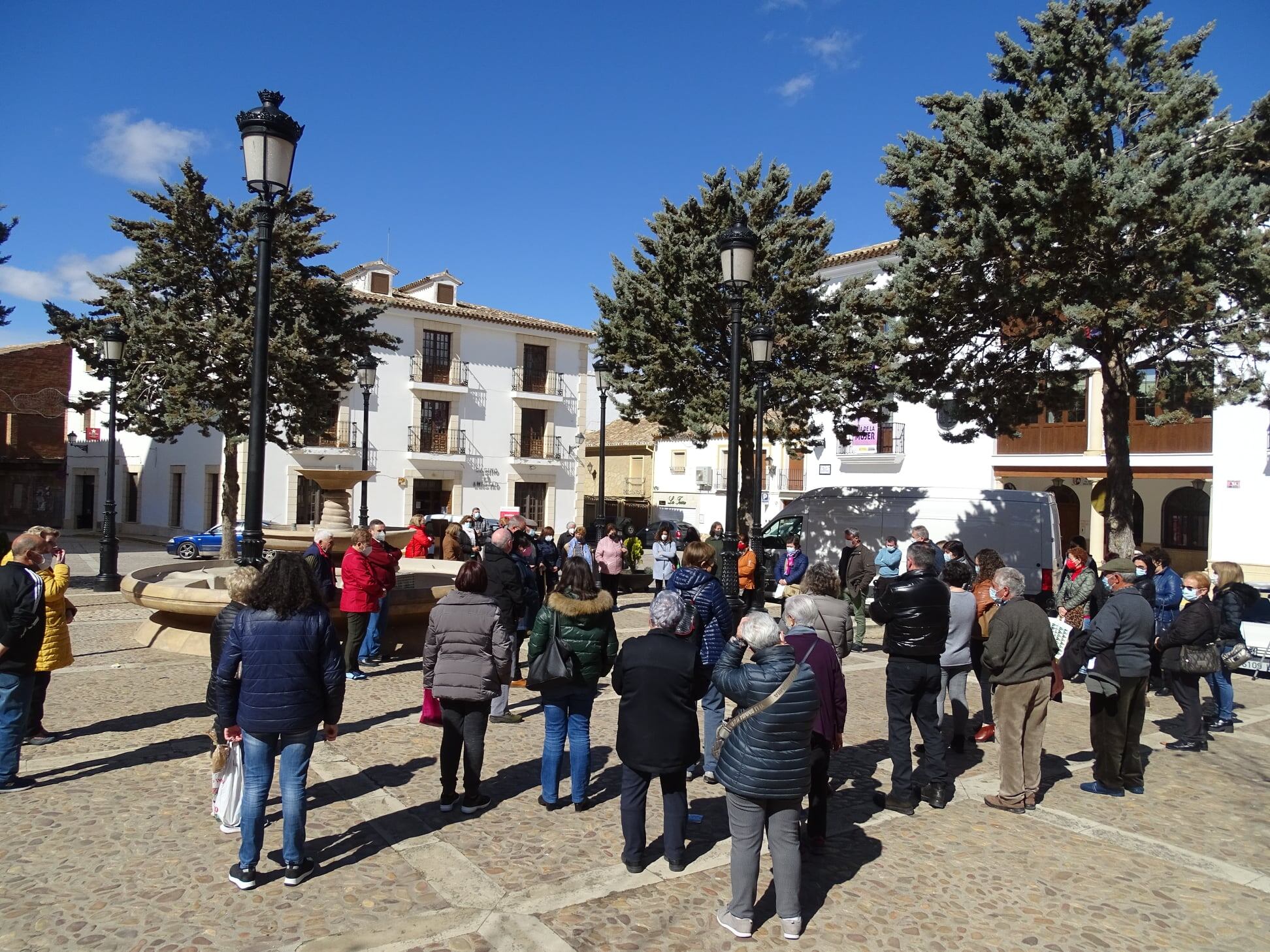 Imagen de la concentración hoy en Munera